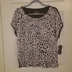 Nottibianche NWT Leopard Print Short Sleeve Top